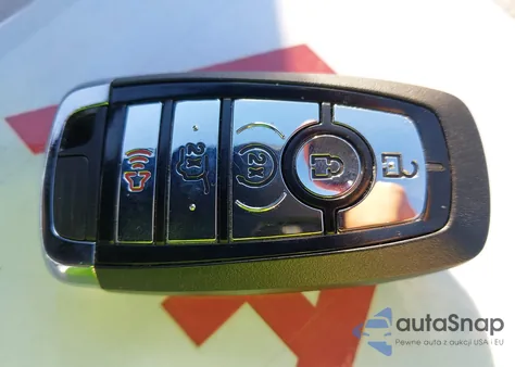 2020 Lincoln Aviator Reserve z USA, uszkodzony, nr VIN 5LM5J7XC8LGL32493